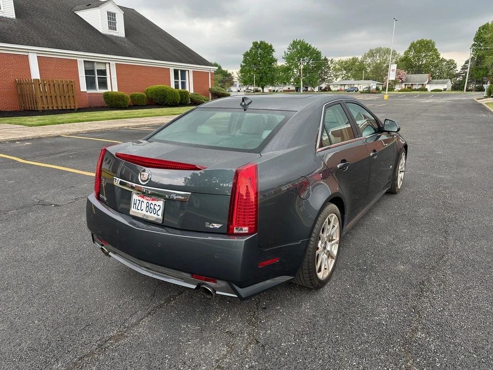2011 Cadillac CTS-V 2nd Gen - Image 16 of 31