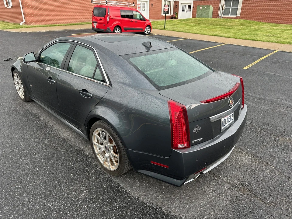 2011 Cadillac CTS-V 2nd Gen - Image 23 of 31