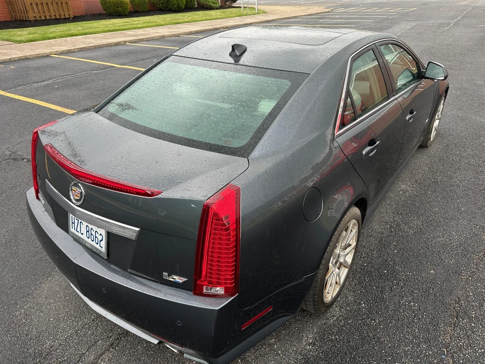 2011 Cadillac CTS-V 2nd Gen - Image 17 of 31