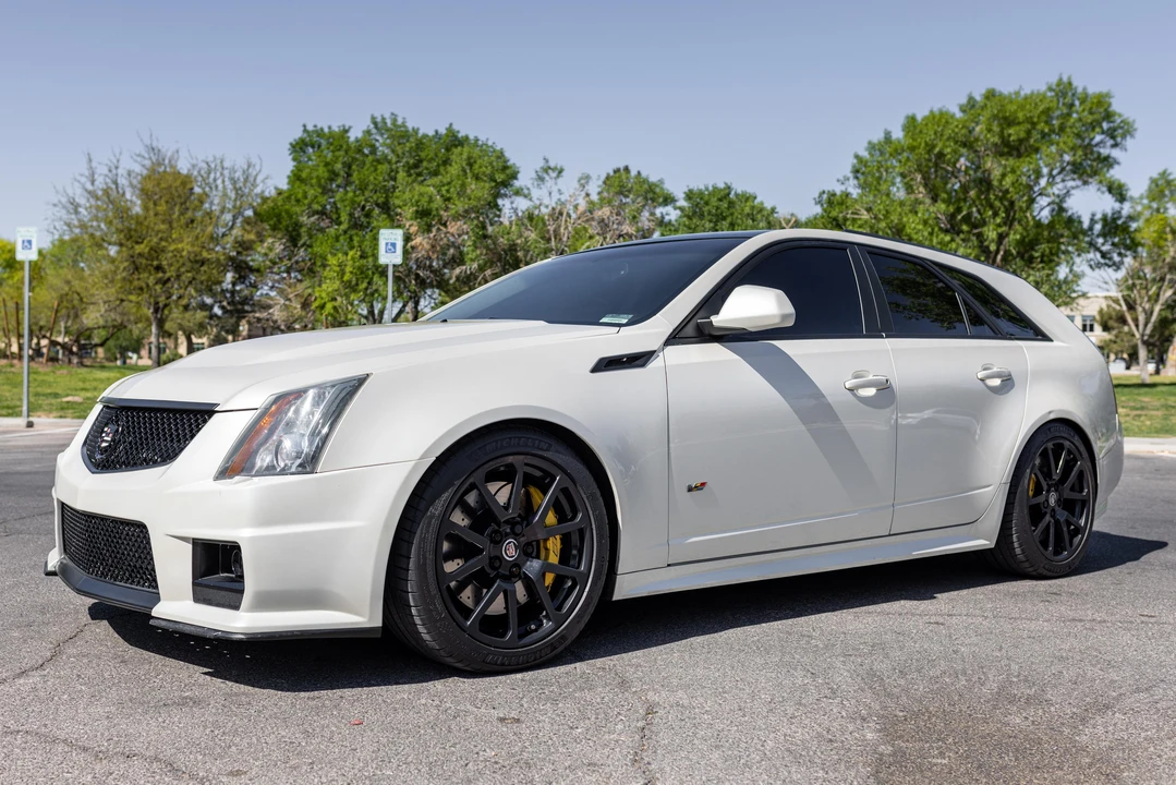 2011 Cadillac CTS-V 2nd Gen - Image 6 of 31