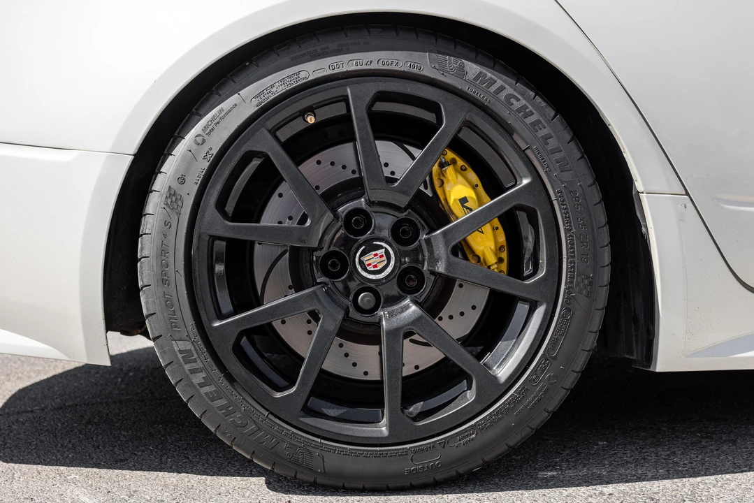 2011 Cadillac CTS-V 2nd Gen - Image 23 of 31