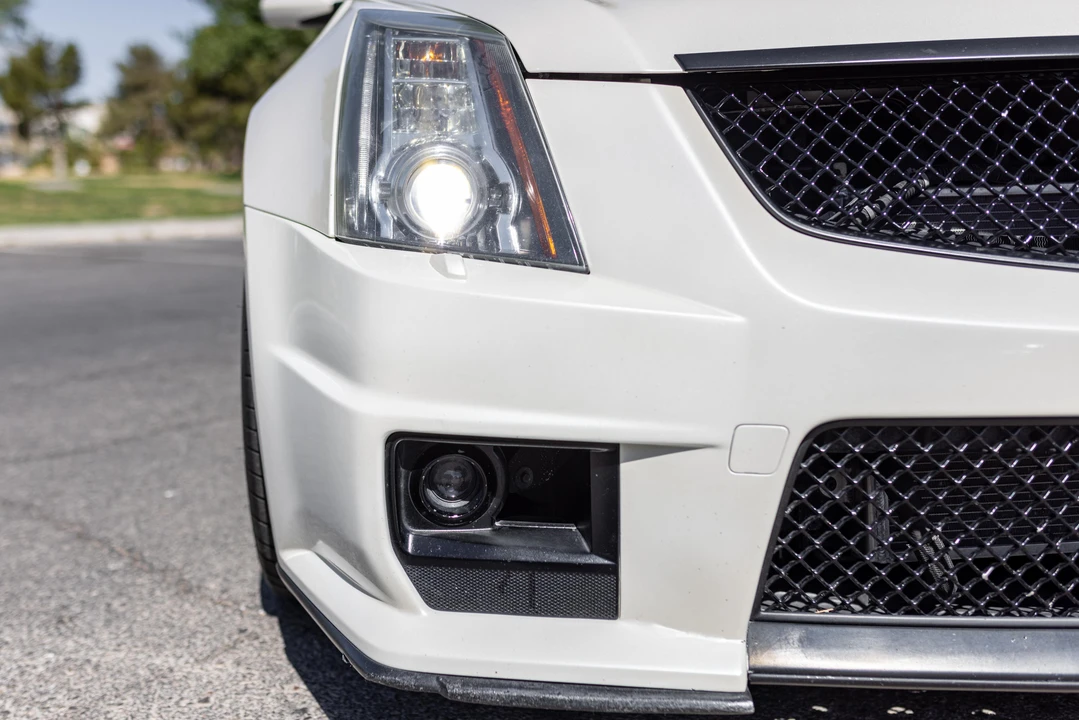 2011 Cadillac CTS-V 2nd Gen - Image 10 of 31