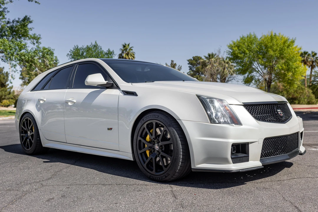 2011 Cadillac CTS-V 2nd Gen - Image 9 of 31