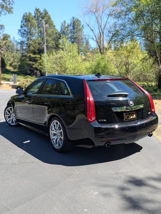 2011 Cadillac CTS-V 2nd Gen - Image 9 of 31