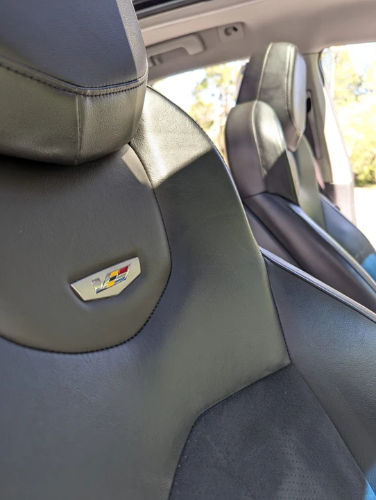 2011 Cadillac CTS-V 2nd Gen - Image 27 of 31