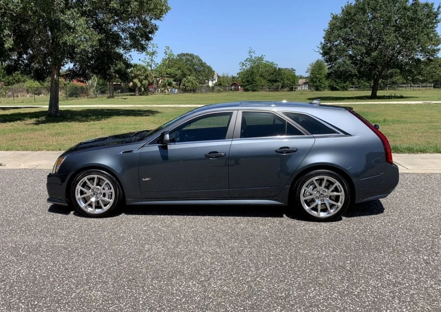 2011 Cadillac CTS-V 2nd Gen - Image 2 of 27