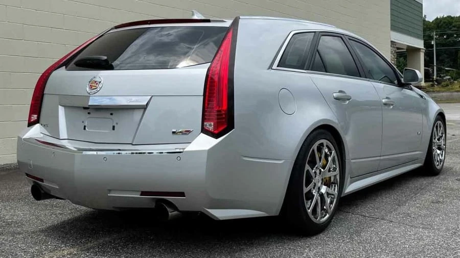 2011 Cadillac CTS-V 2nd Gen - Image 10 of 13