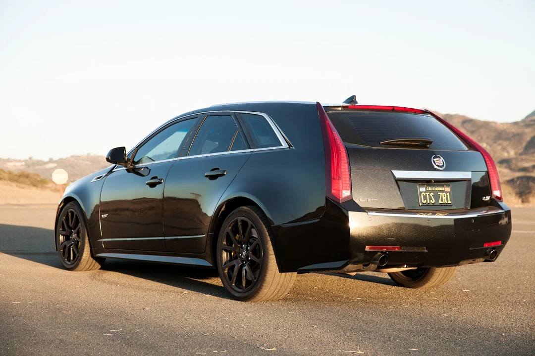 2011 Cadillac CTS-V 2nd Gen - Image 8 of 31