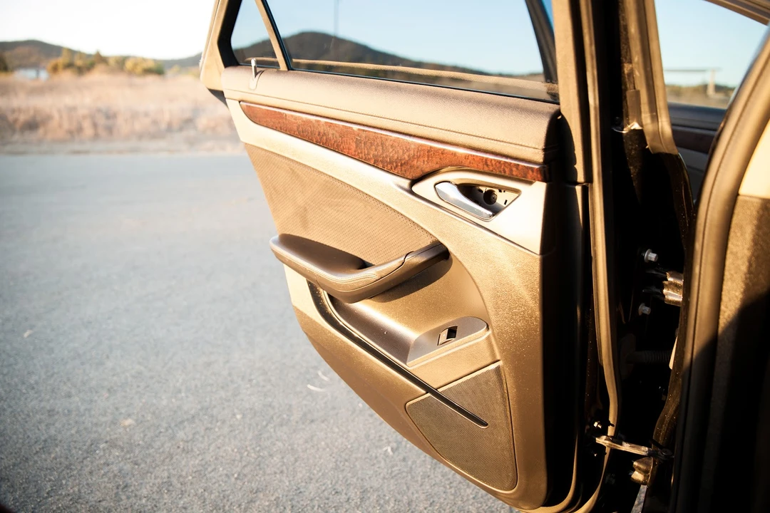 2011 Cadillac CTS-V 2nd Gen - Image 27 of 31