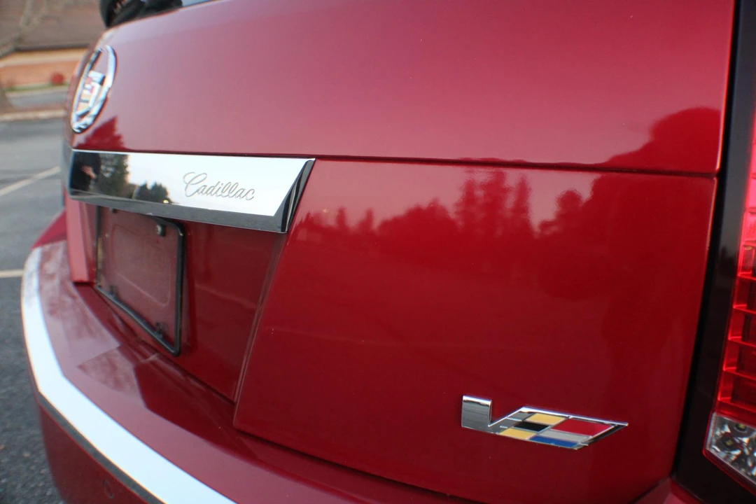 2011 Cadillac CTS-V 2nd Gen - Image 26 of 31