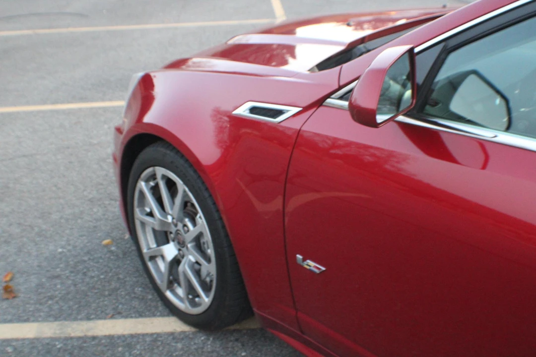 2011 Cadillac CTS-V 2nd Gen - Image 24 of 31