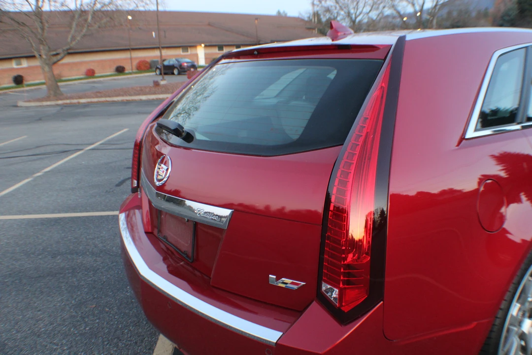 2011 Cadillac CTS-V 2nd Gen - Image 20 of 31