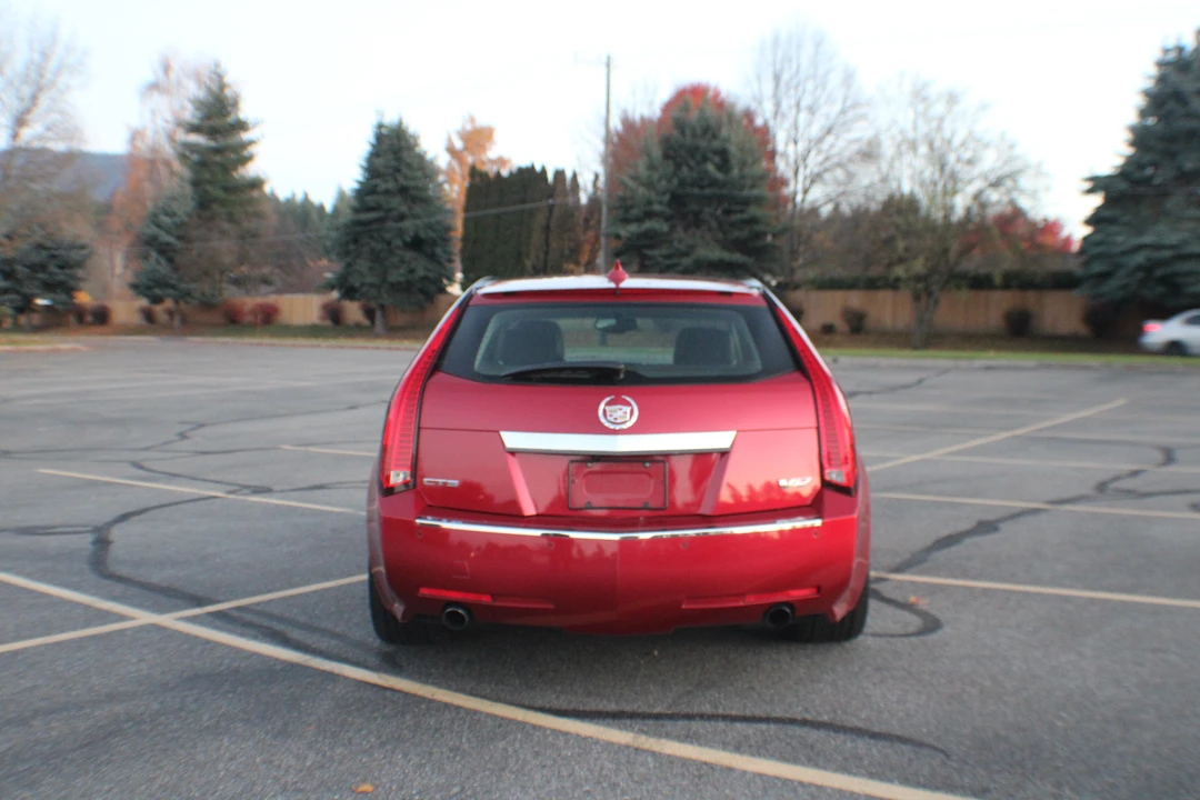 2011 Cadillac CTS-V 2nd Gen - Image 8 of 31