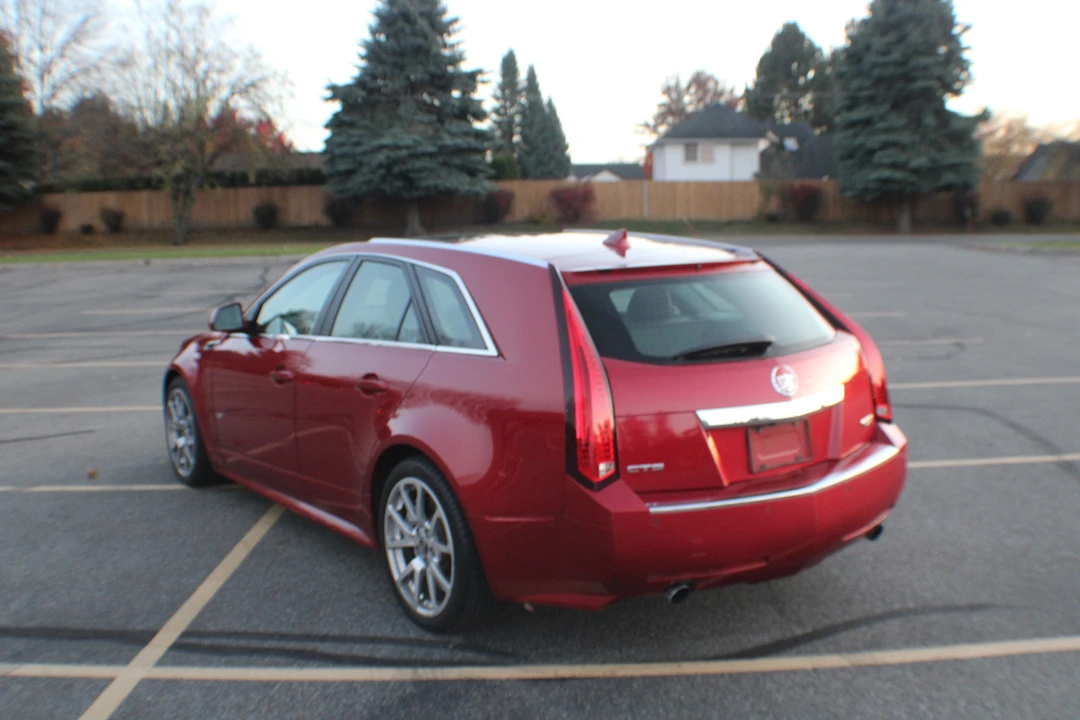 2011 Cadillac CTS-V 2nd Gen - Image 9 of 31