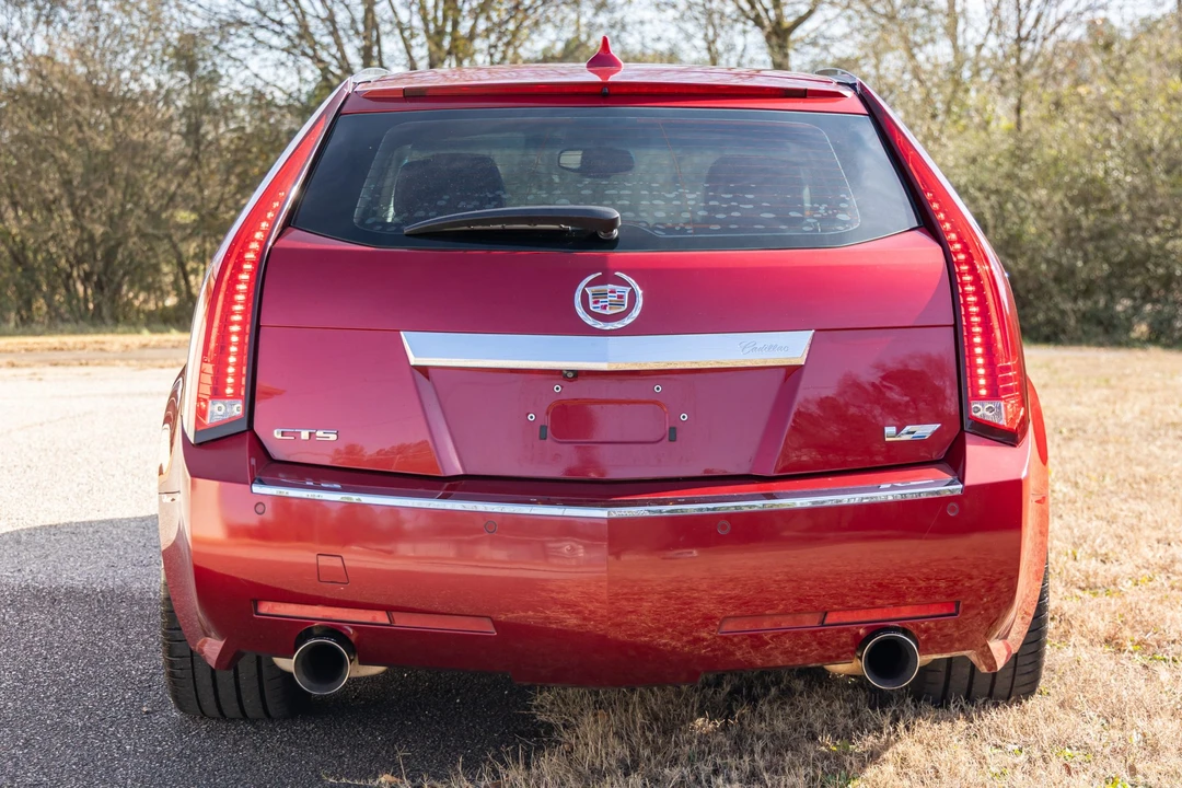 2011 Cadillac CTS-V 2nd Gen - Image 5 of 31