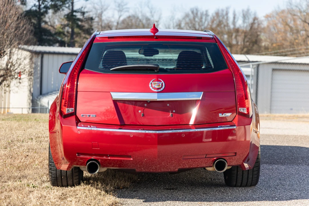 2011 Cadillac CTS-V 2nd Gen - Image 4 of 31