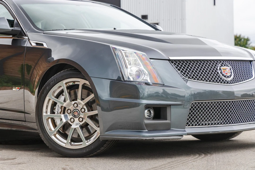 2011 Cadillac CTS-V 2nd Gen - Image 23 of 31