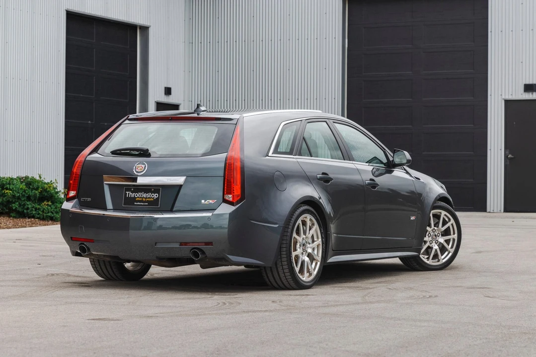2011 Cadillac CTS-V 2nd Gen - Image 11 of 31