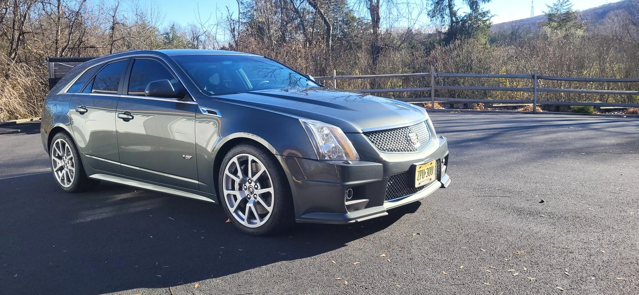 2011 Cadillac CTS-V 2nd Gen - Image 11 of 31