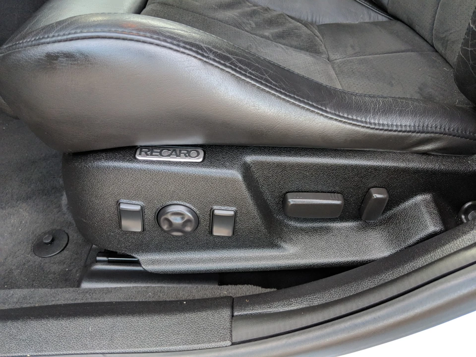 2011 Cadillac CTS-V 2nd Gen - Image 27 of 31
