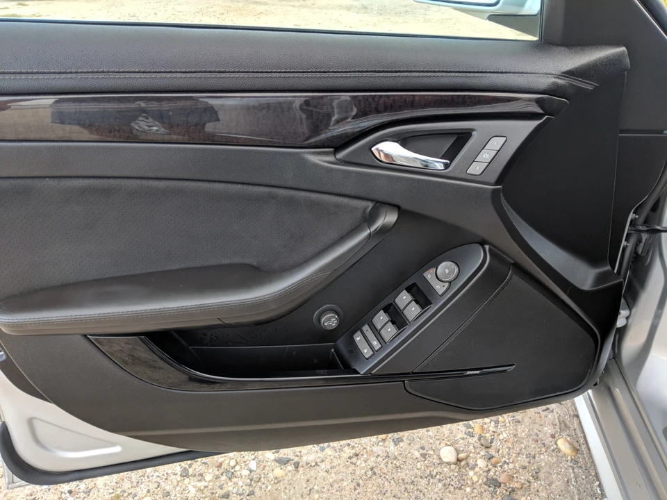 2011 Cadillac CTS-V 2nd Gen - Image 23 of 31