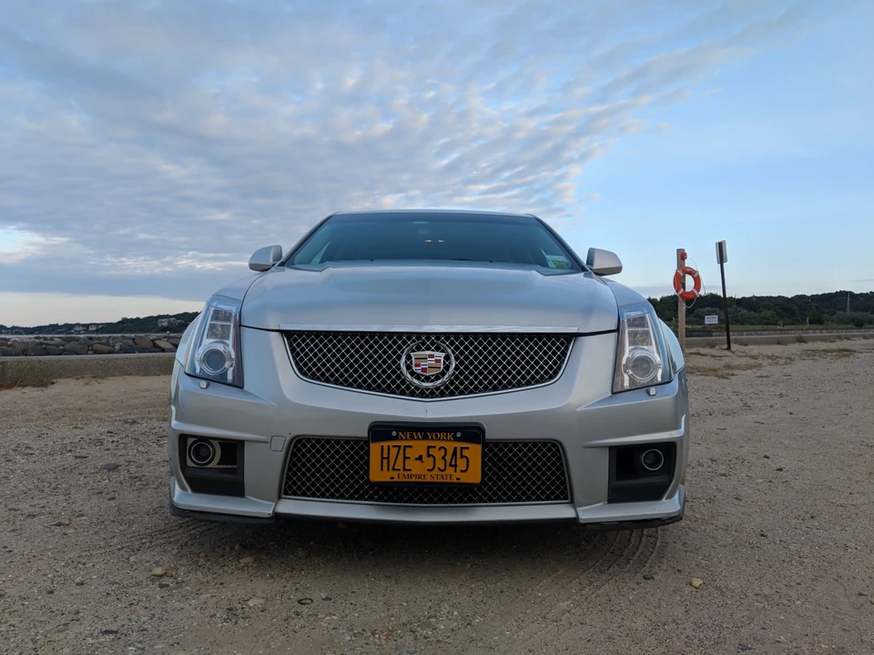 2011 Cadillac CTS-V 2nd Gen - Image 2 of 31