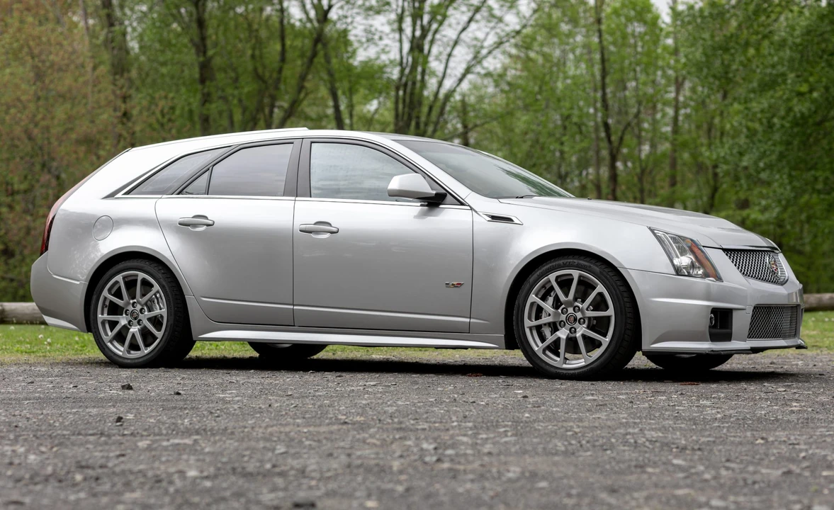 2011 Cadillac CTS-V 2nd Gen - Image 7 of 31