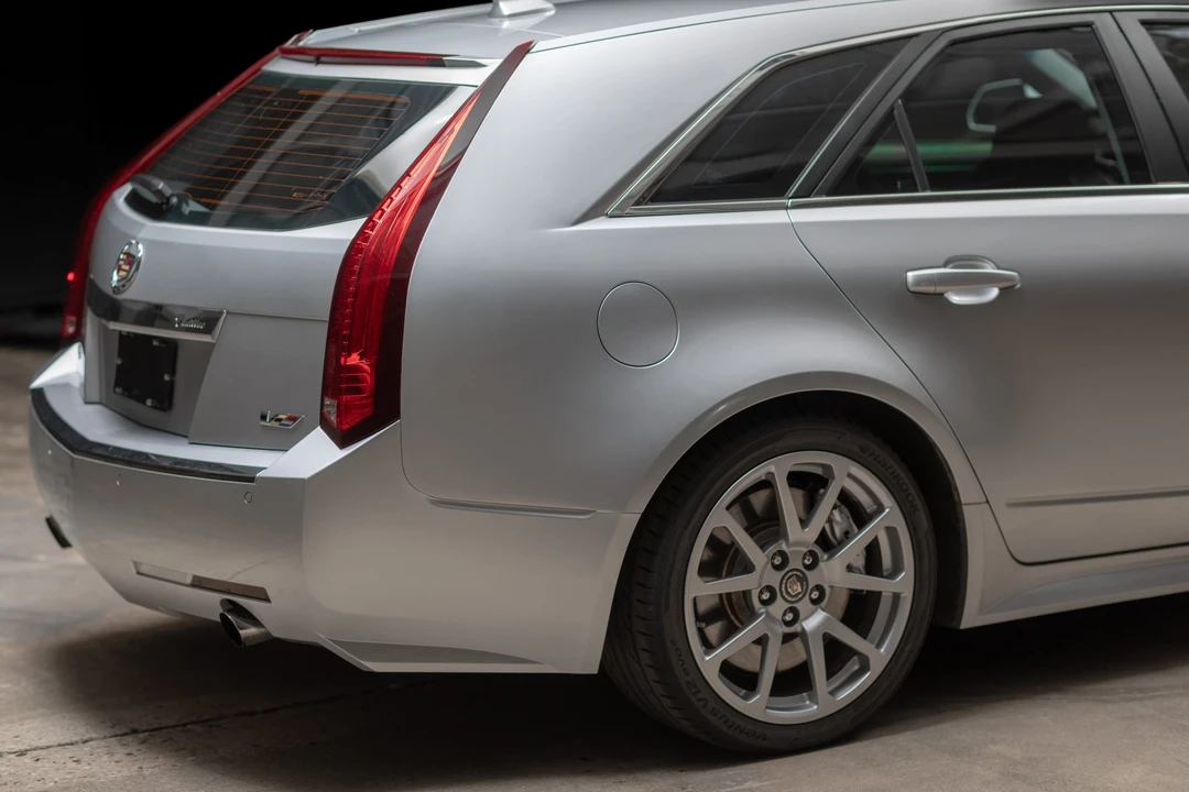 2011 Cadillac CTS-V 2nd Gen - Image 31 of 31