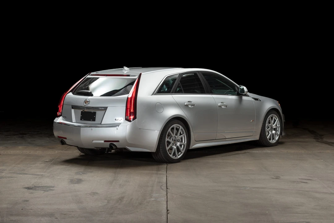 2011 Cadillac CTS-V 2nd Gen - Image 17 of 31