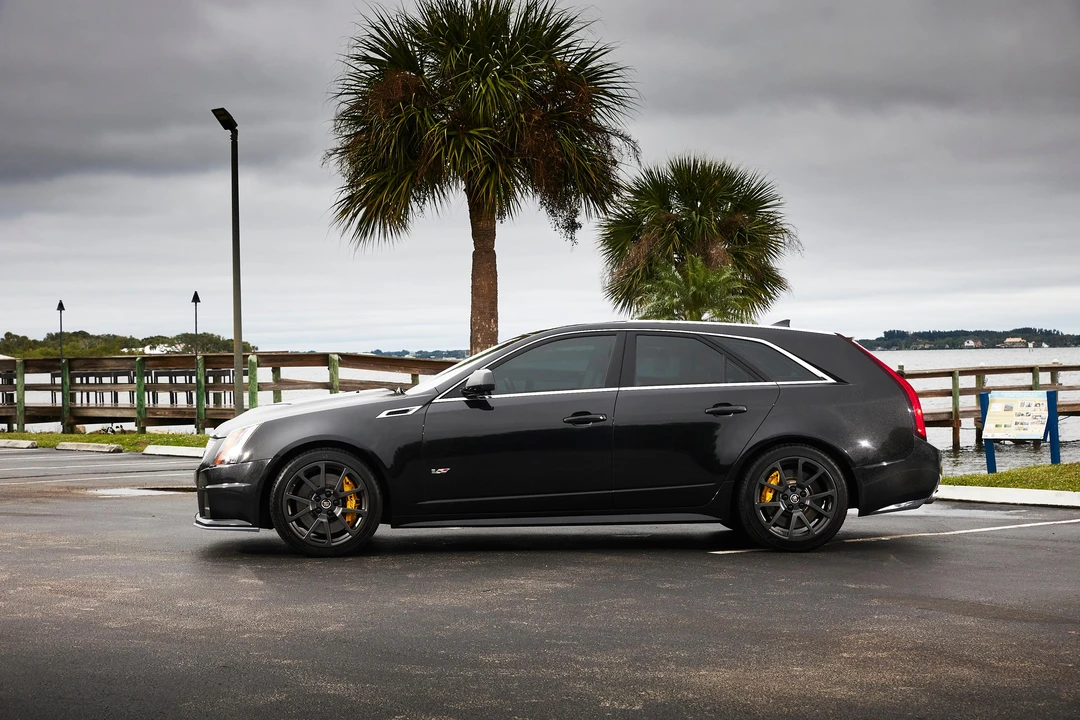2011 Cadillac CTS-V 2nd Gen - Image 9 of 31