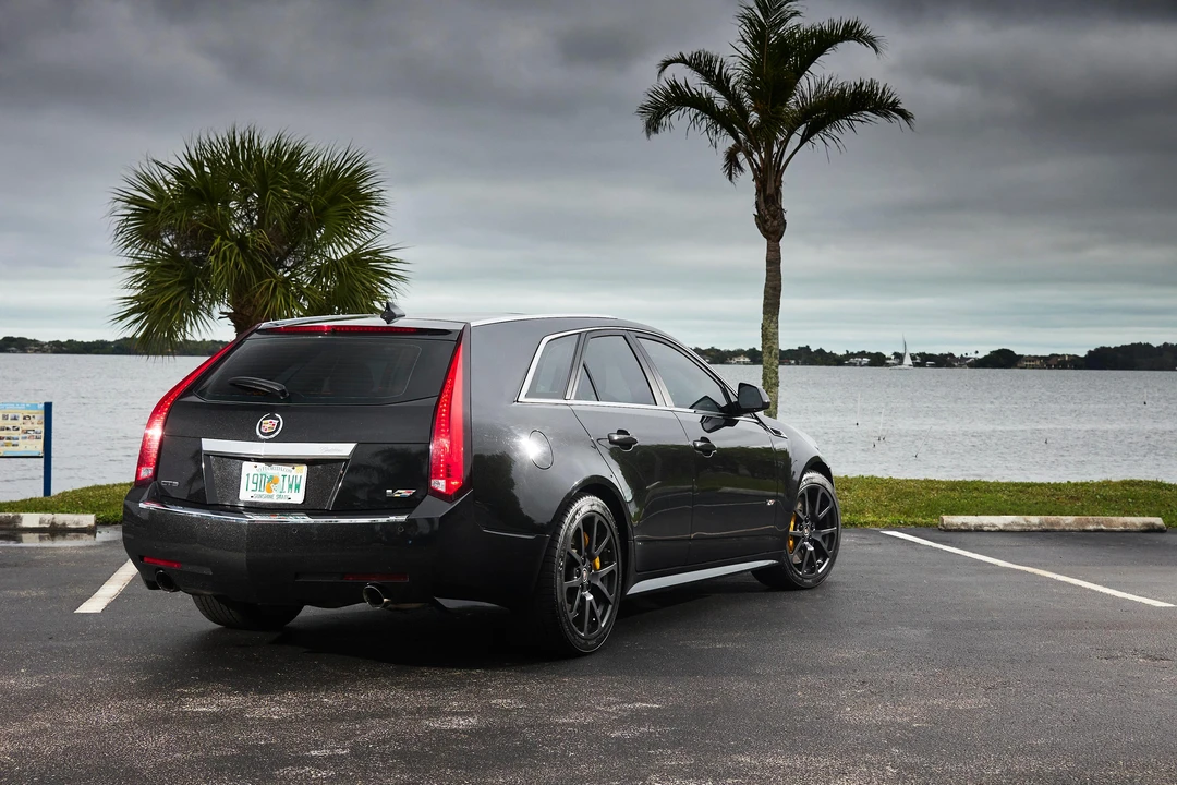2011 Cadillac CTS-V 2nd Gen - Image 16 of 31