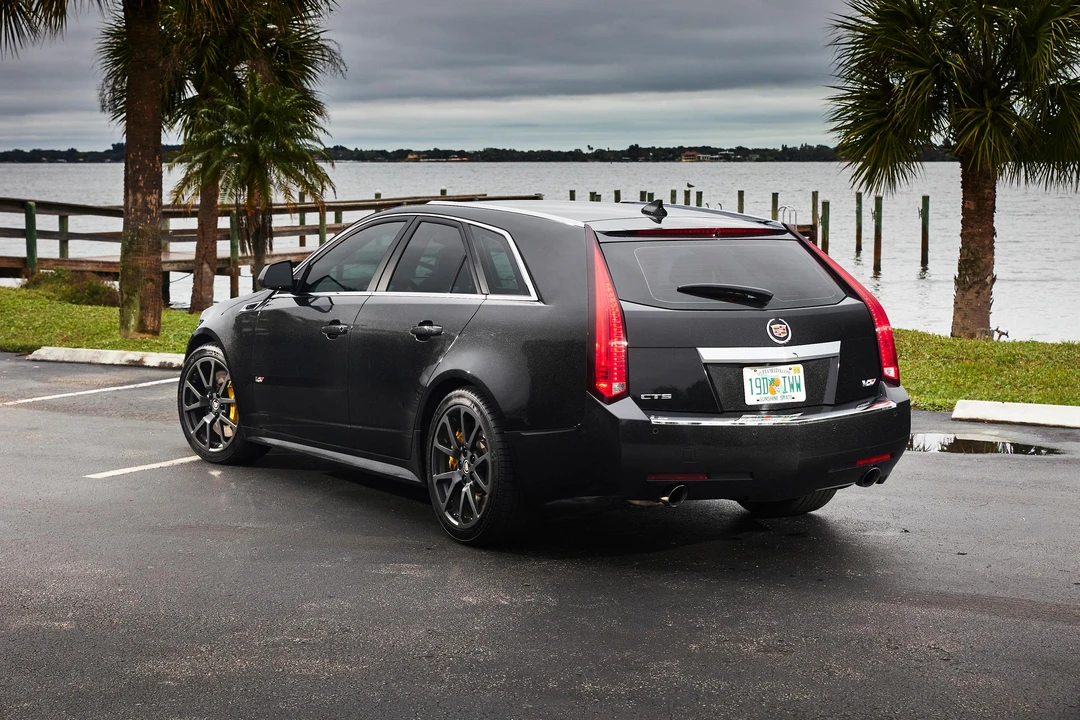 2011 Cadillac CTS-V 2nd Gen - Image 12 of 31