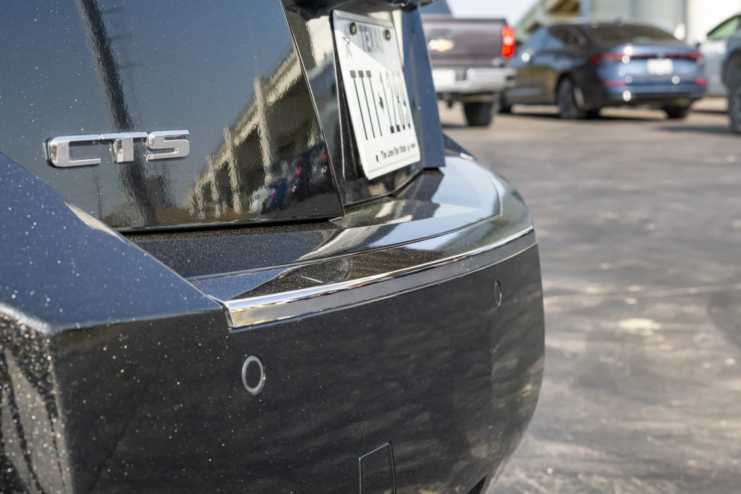2011 Cadillac CTS-V 2nd Gen - Image 25 of 31