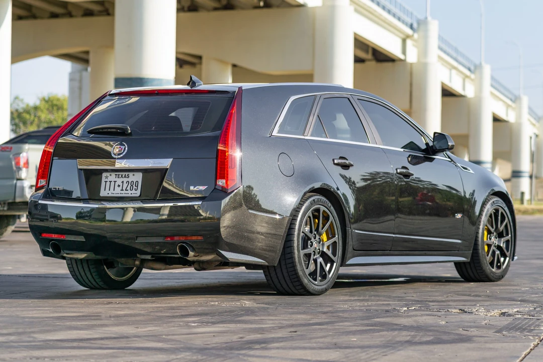 2011 Cadillac CTS-V 2nd Gen - Image 6 of 31