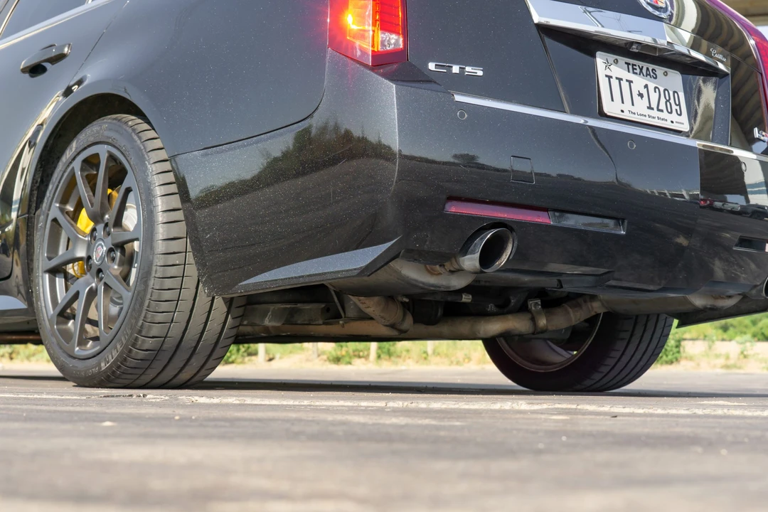 2011 Cadillac CTS-V 2nd Gen - Image 26 of 31
