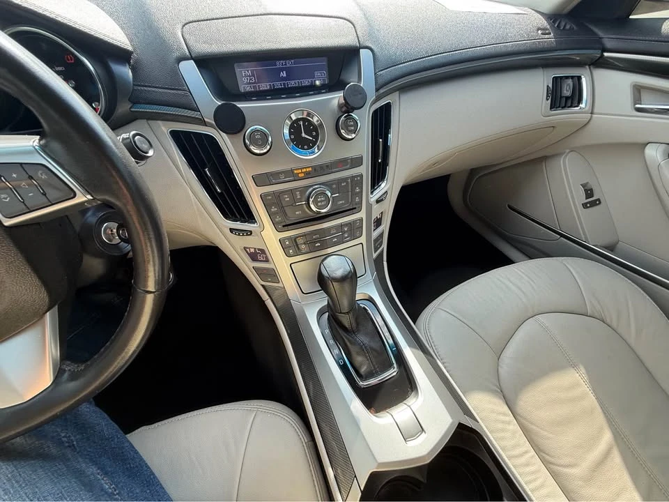 2011 Cadillac CTS 2nd Gen - Image 16 of 17