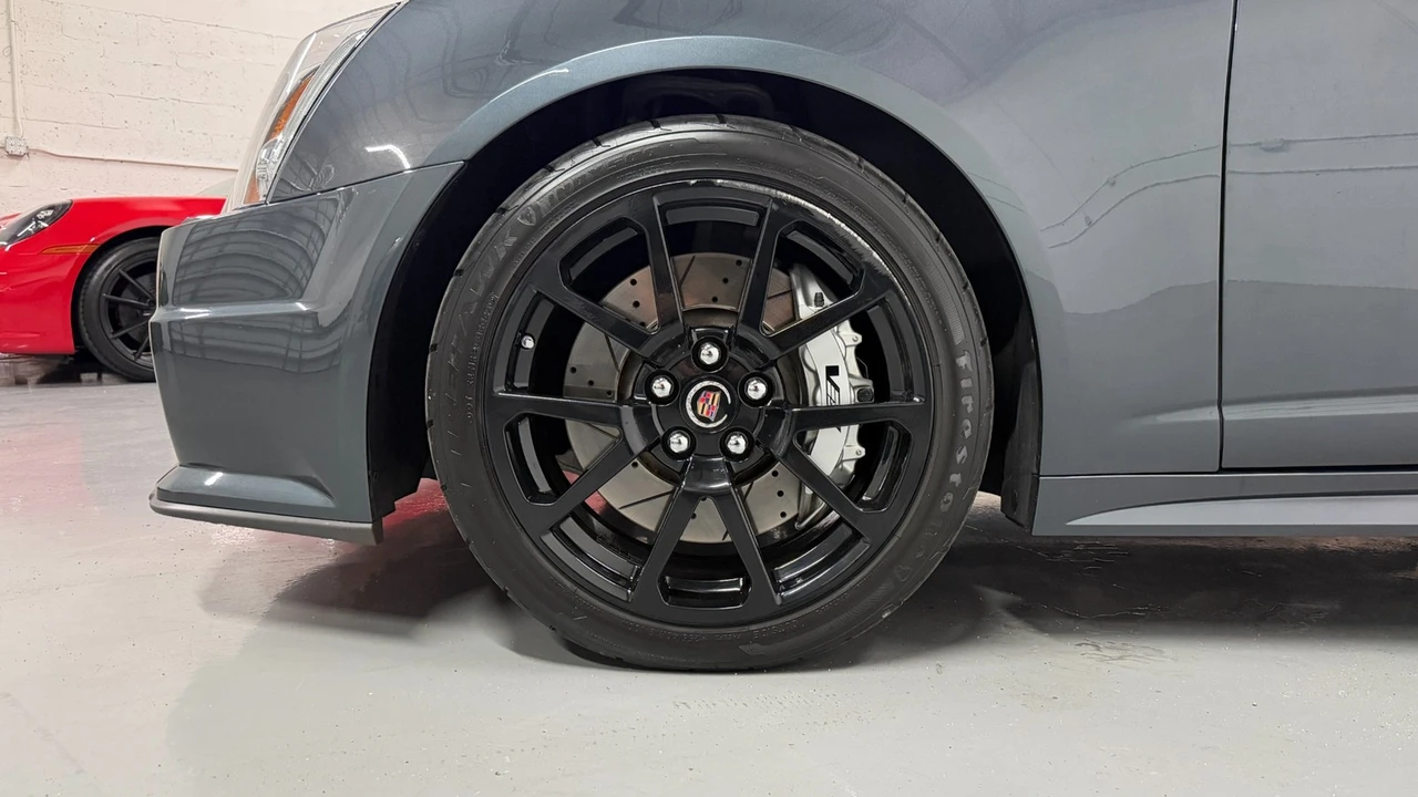 2011 Cadillac CTS-V 2nd Gen - Image 29 of 31