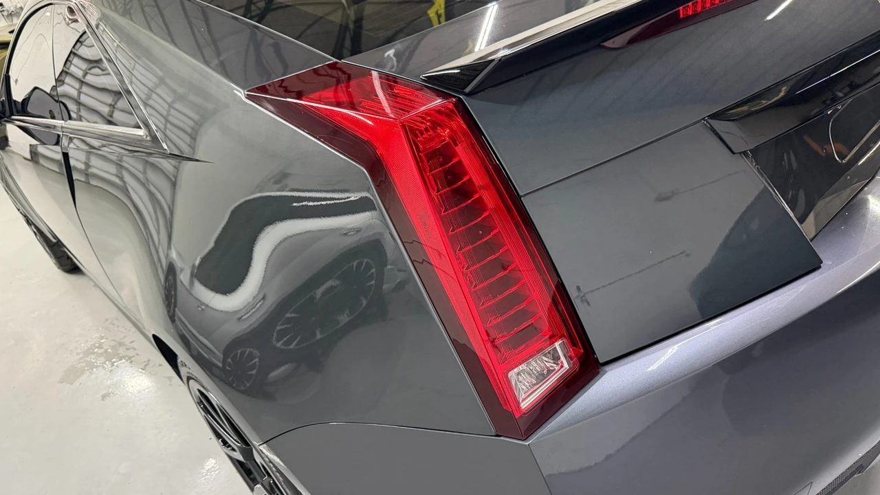 2011 Cadillac CTS-V 2nd Gen - Image 16 of 31