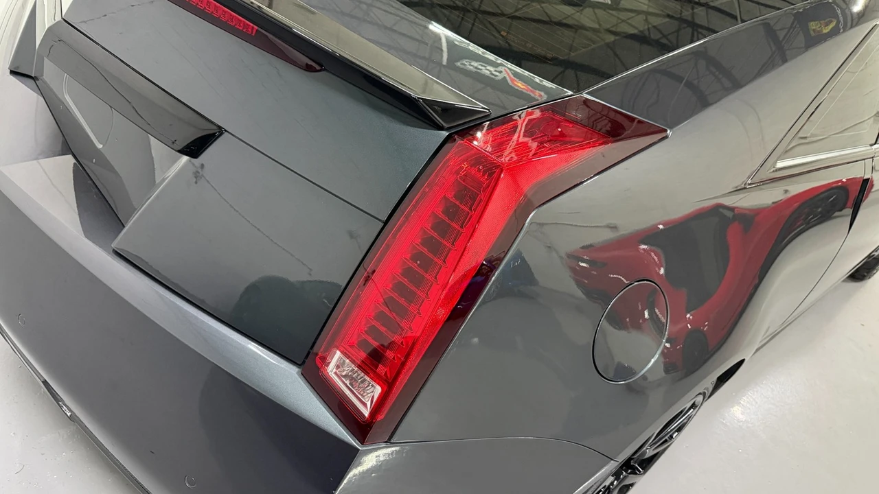 2011 Cadillac CTS-V 2nd Gen - Image 12 of 31