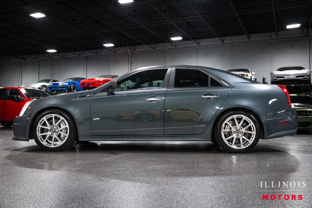 2011 Cadillac CTS-V 2nd Gen - Image 2 of 31