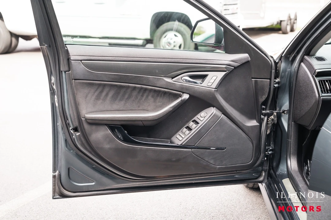 2011 Cadillac CTS-V 2nd Gen - Image 16 of 31