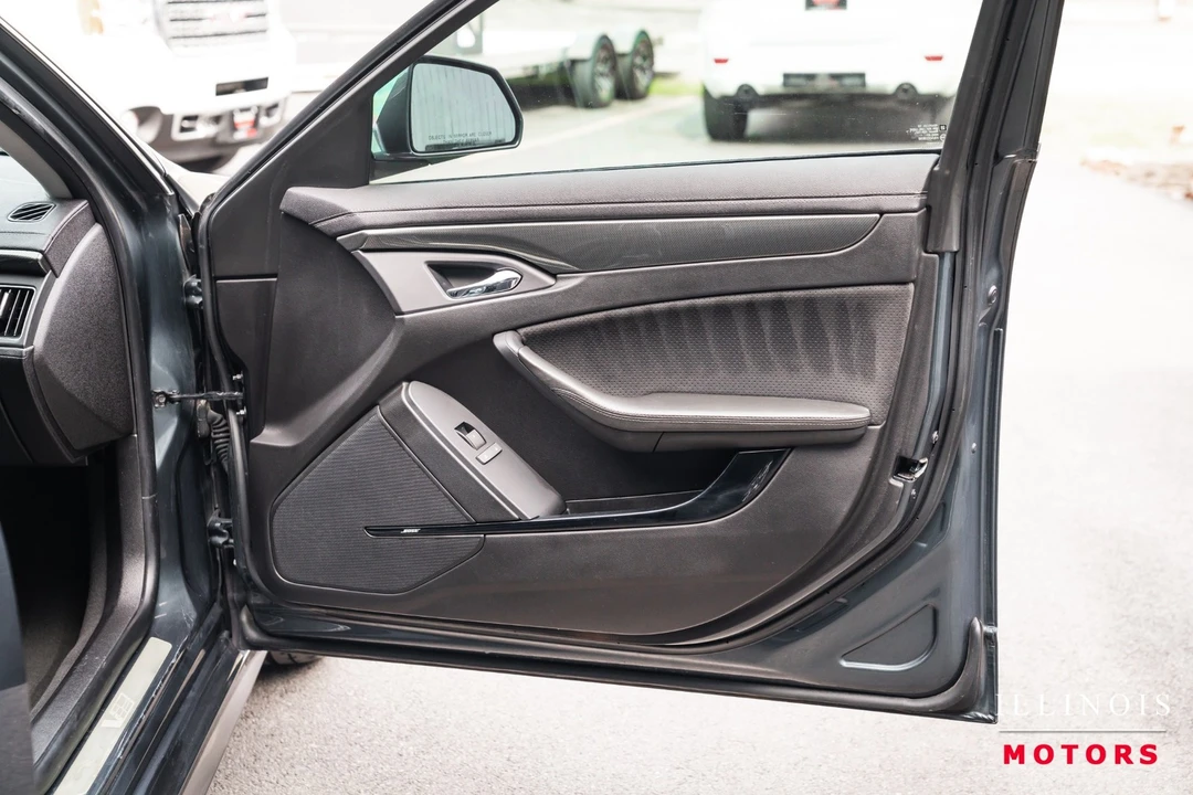 2011 Cadillac CTS-V 2nd Gen - Image 27 of 31