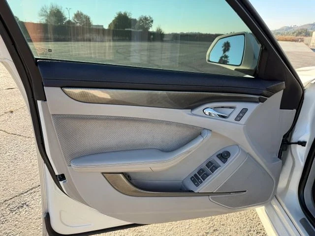 2011 Cadillac CTS-V 2nd Gen - Image 17 of 21