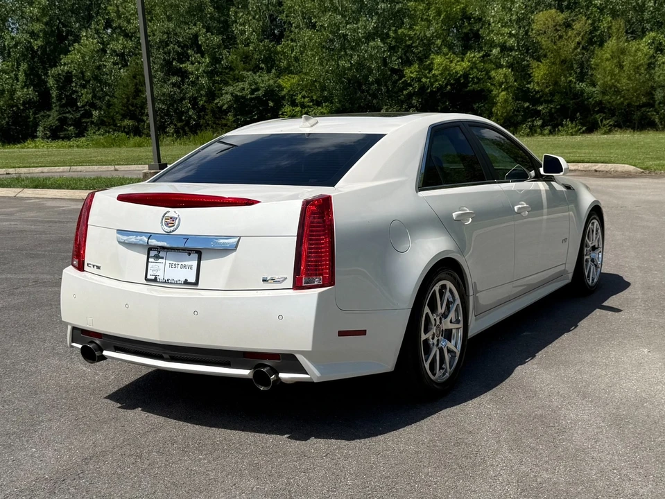 2011 Cadillac CTS-V 2nd Gen - Image 3 of 31