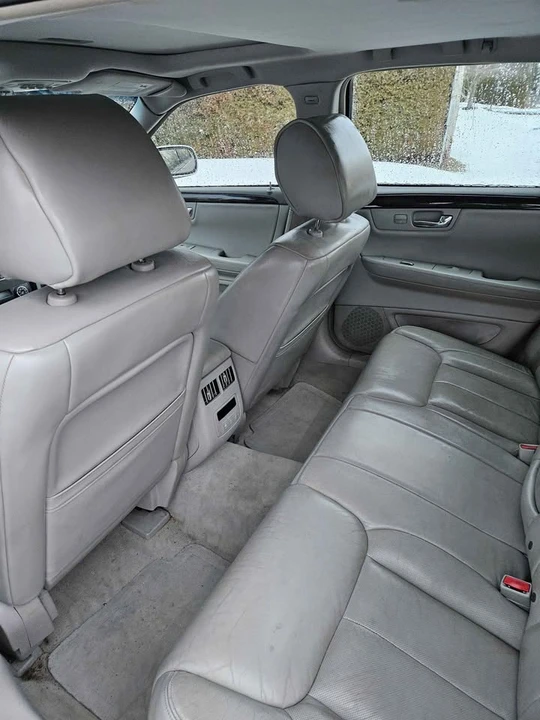 2011 Cadillac DTS - Image 5 of 16