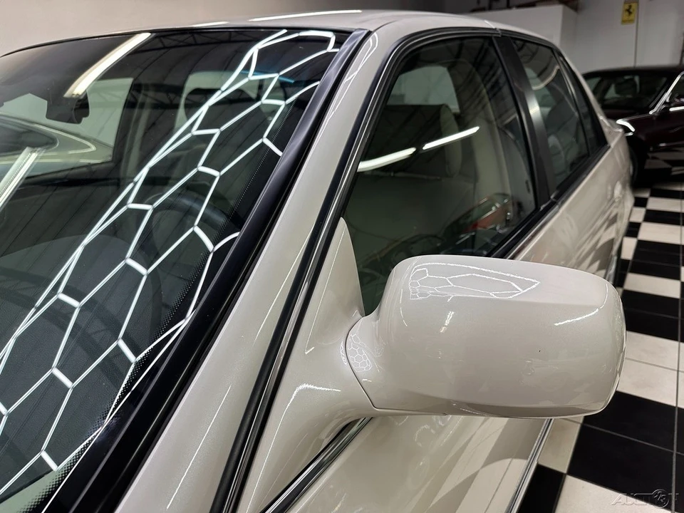 2011 Cadillac DTS - Image 9 of 21