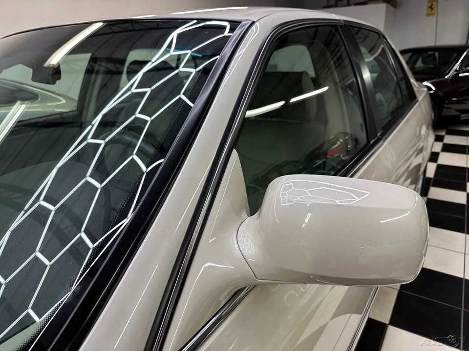 2011 Cadillac DTS - Image 9 of 21