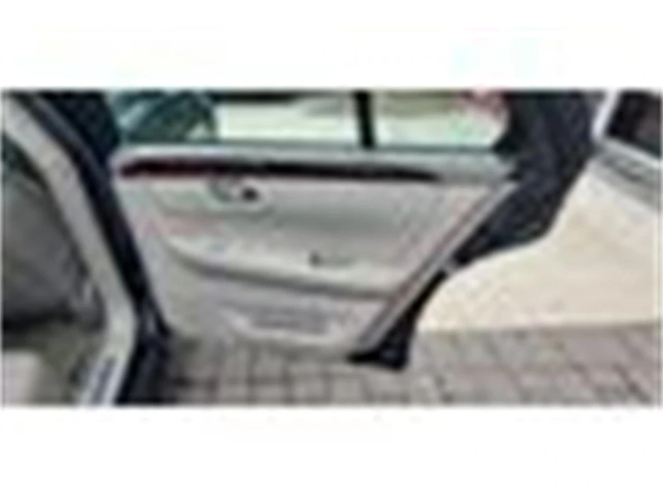 2011 Cadillac DTS - Image 21 of 21
