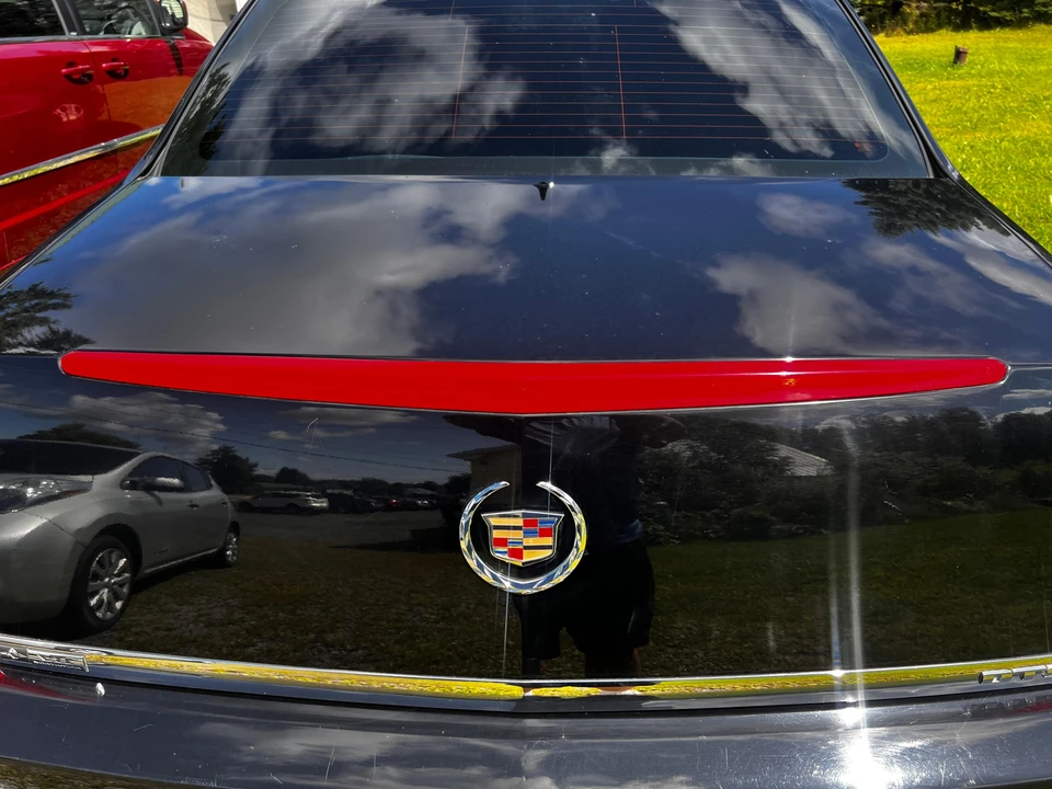 2011 Cadillac DTS - Image 25 of 31