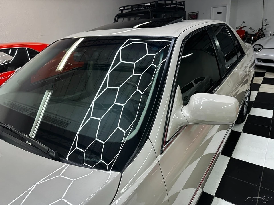 2011 Cadillac DTS - Image 12 of 21